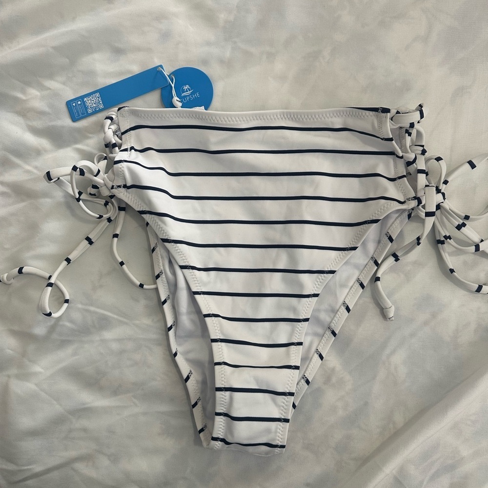 Cupshe High Waisted Bikini Bottoms L White Navy Striped Tie String NWT